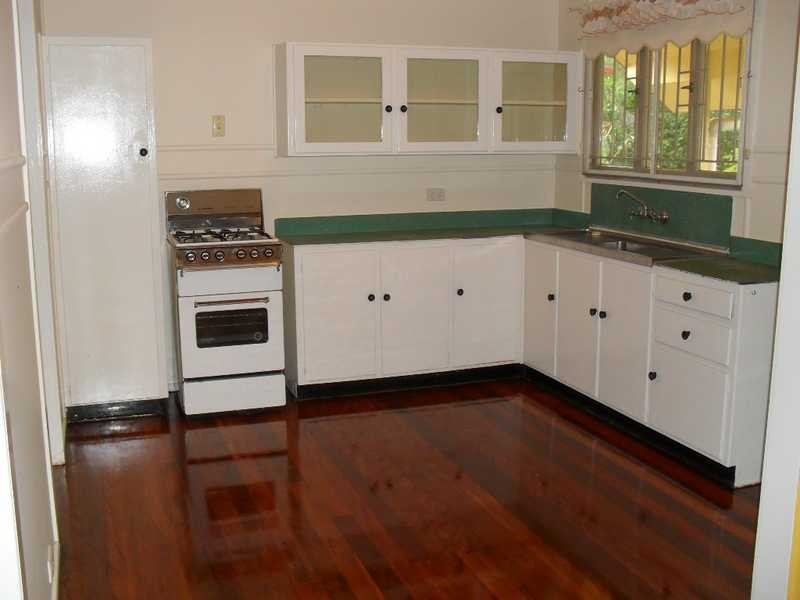 15 Georgeanne St, The Gap QLD 4061