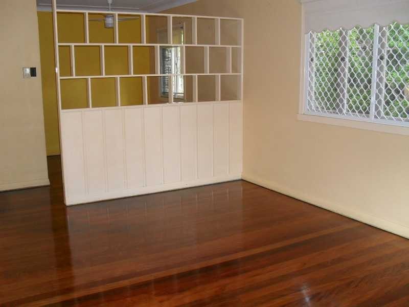 15 Georgeanne St, The Gap QLD 4061