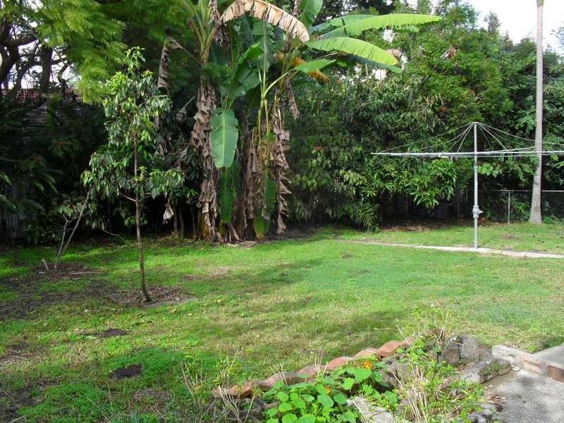 15 Georgeanne St, The Gap QLD 4061