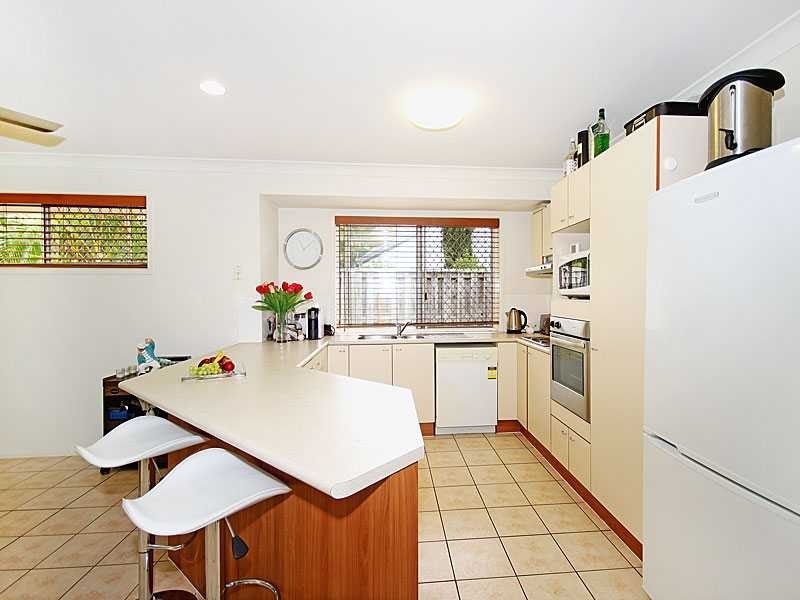 32 Doyle Place, The Gap QLD 4061