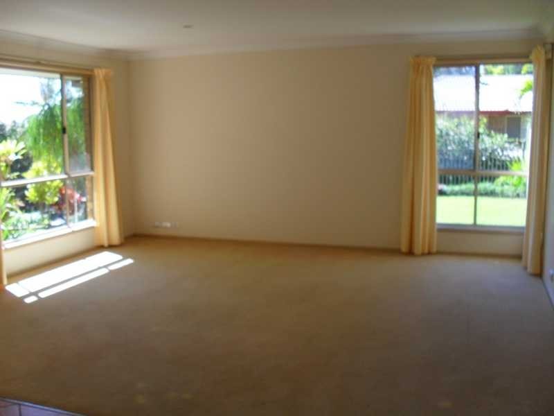 13 Gum Leaf Court, Albany Creek QLD 4035