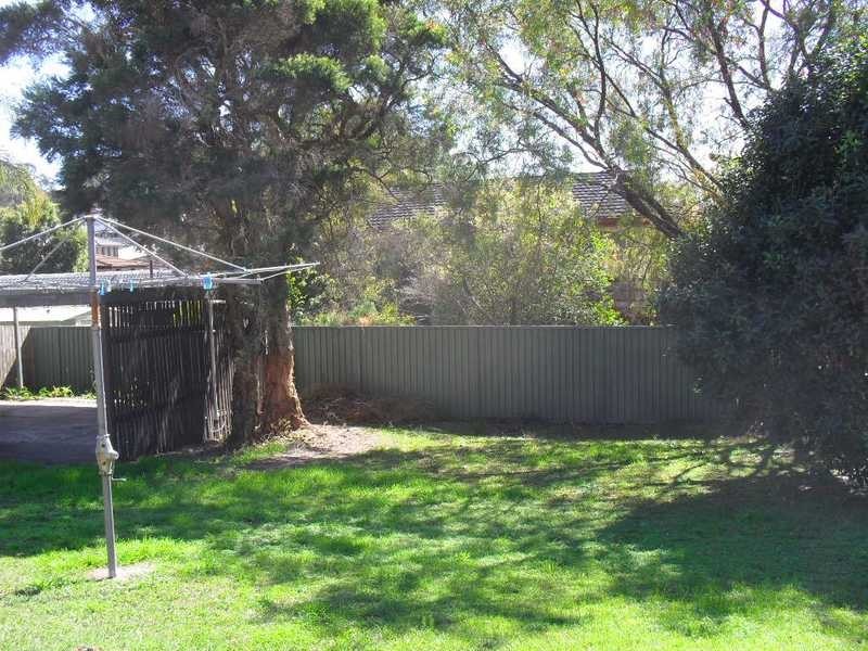 105 McGinn Rd, Ferny Grove QLD 4055
