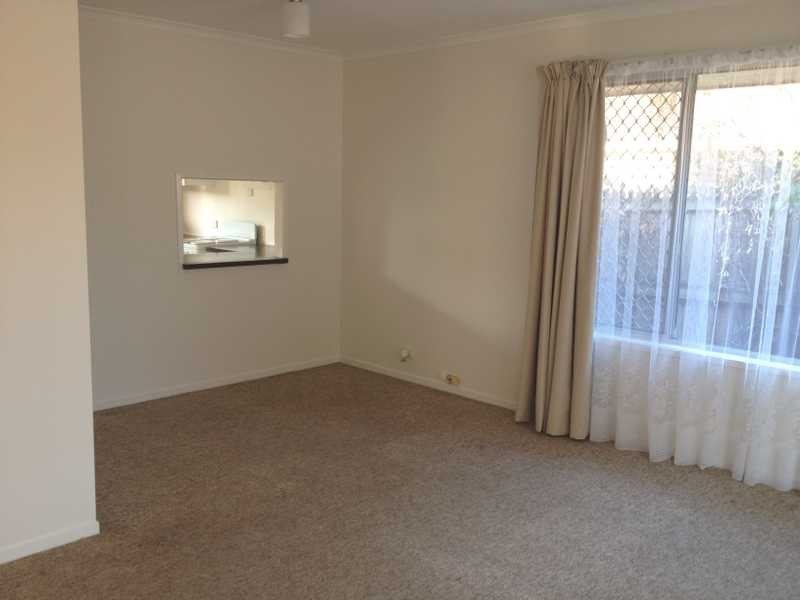 105 McGinn Rd, Ferny Grove QLD 4055