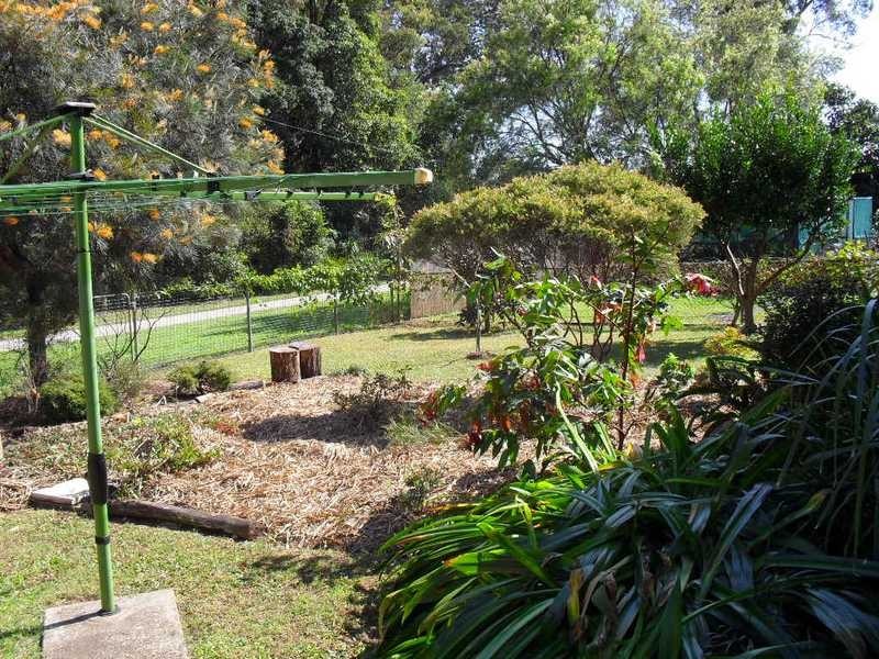 39 Avon Crescent, Albany Creek QLD 4035