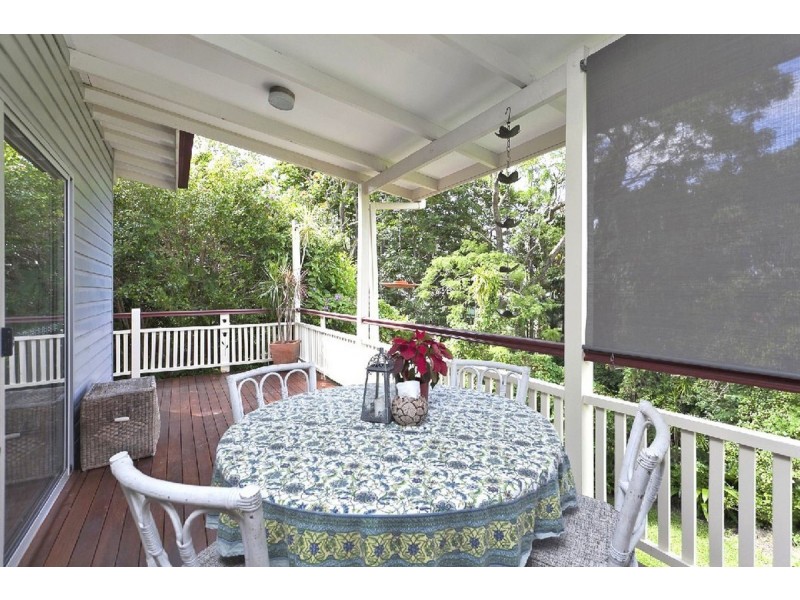 37 Grand Parade, Ashgrove QLD 4060