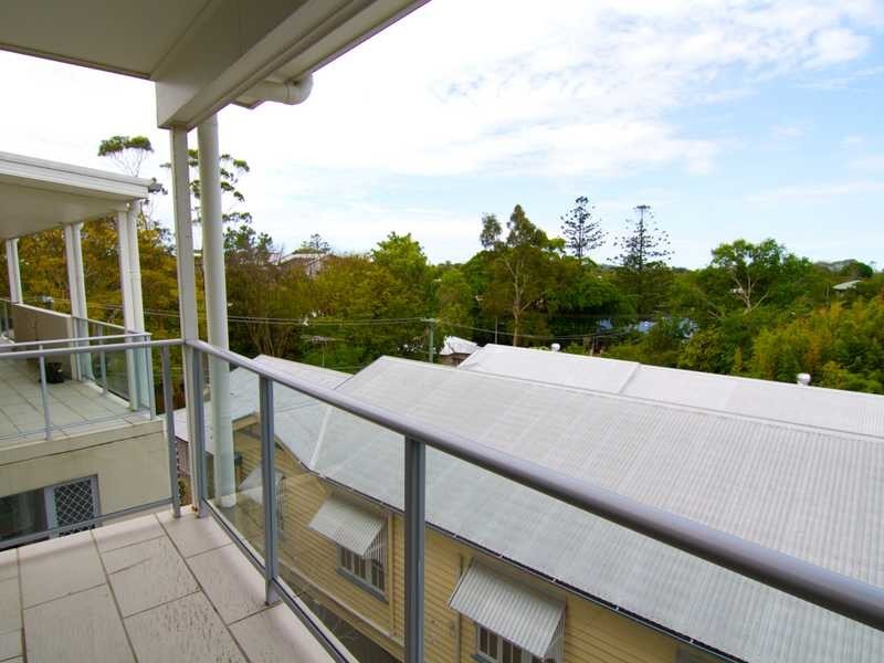 11 7 Ashgrove Ave, Ashgrove QLD 4060