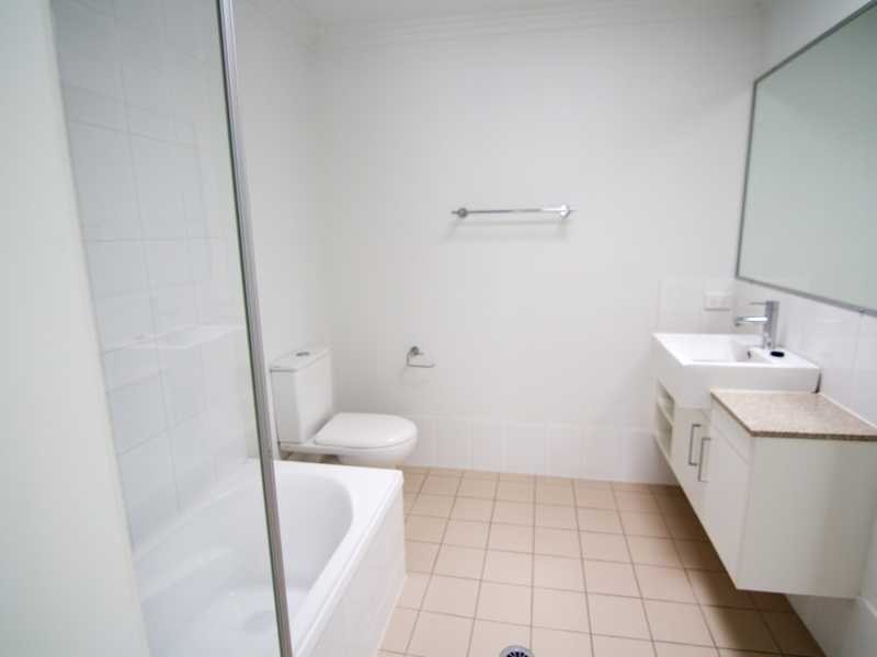 11 7 Ashgrove Ave, Ashgrove QLD 4060