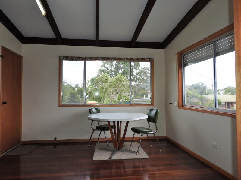 21 Lee Avenue, Bongaree QLD 4507