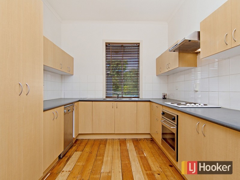 74 Ashgrove Avenue, Ashgrove QLD 4060