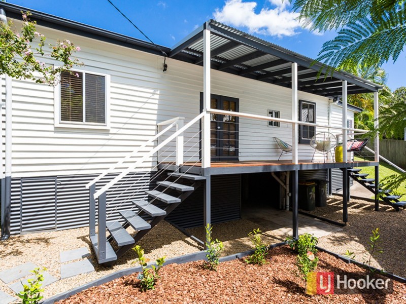 74 Ashgrove Avenue, Ashgrove QLD 4060
