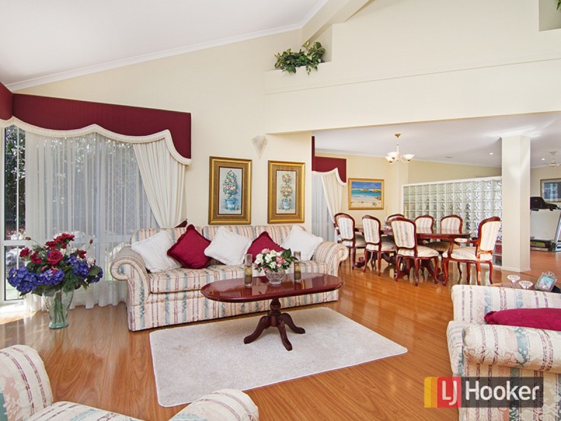 5 Orbital Close, Bridgeman Downs QLD 4035