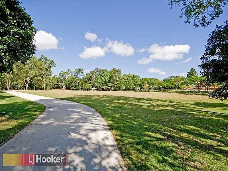 15 Creek Avenue, Ashgrove QLD 4060