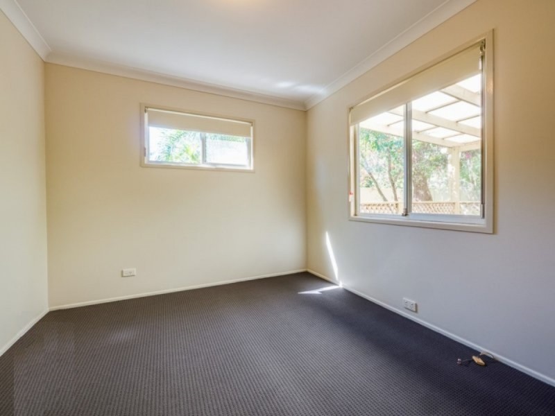 22 Yathong Court, Arana Hills QLD 4054