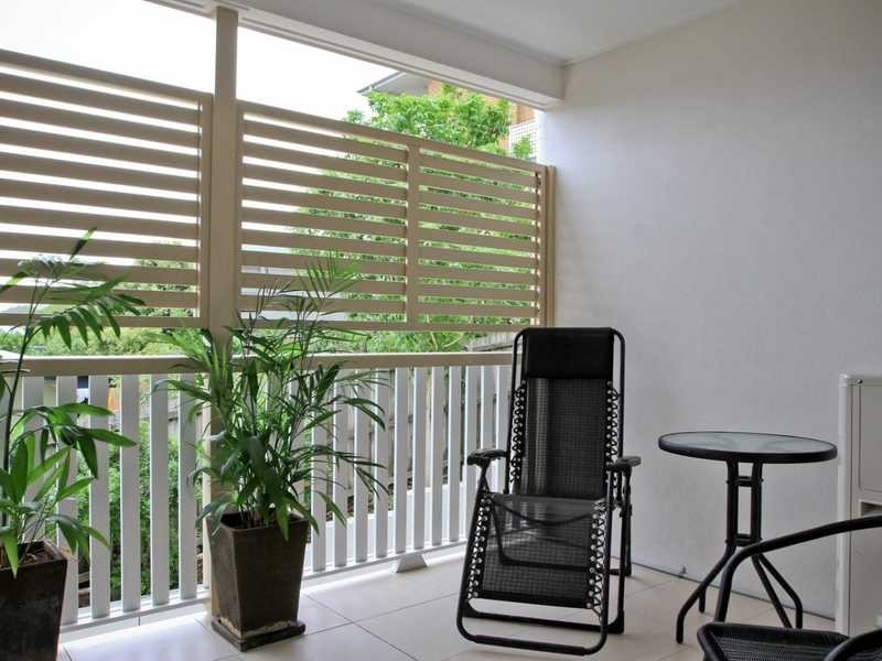 2/74 Hall Street, Alderley QLD 4051