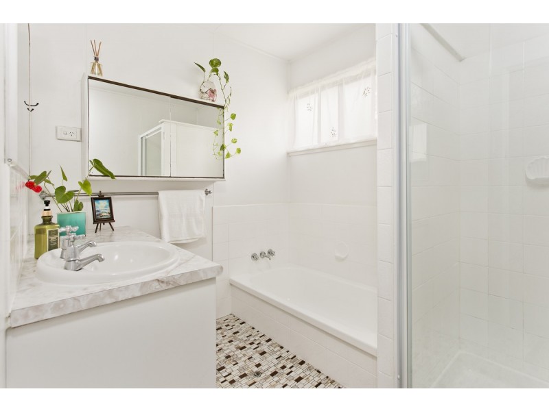 90 Grays Road, Gaythorne QLD 4051