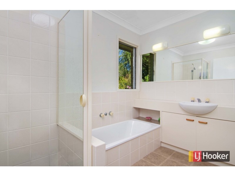 26 Glen Road, The Gap QLD 4061