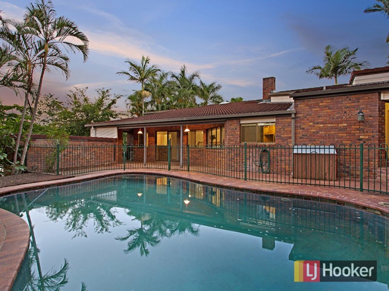 28 Birkridge Place, The Gap QLD 4061