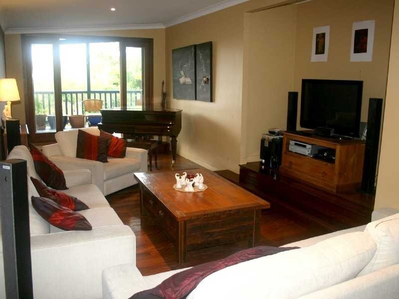 18 Glenbrae Street, The Gap QLD 4061