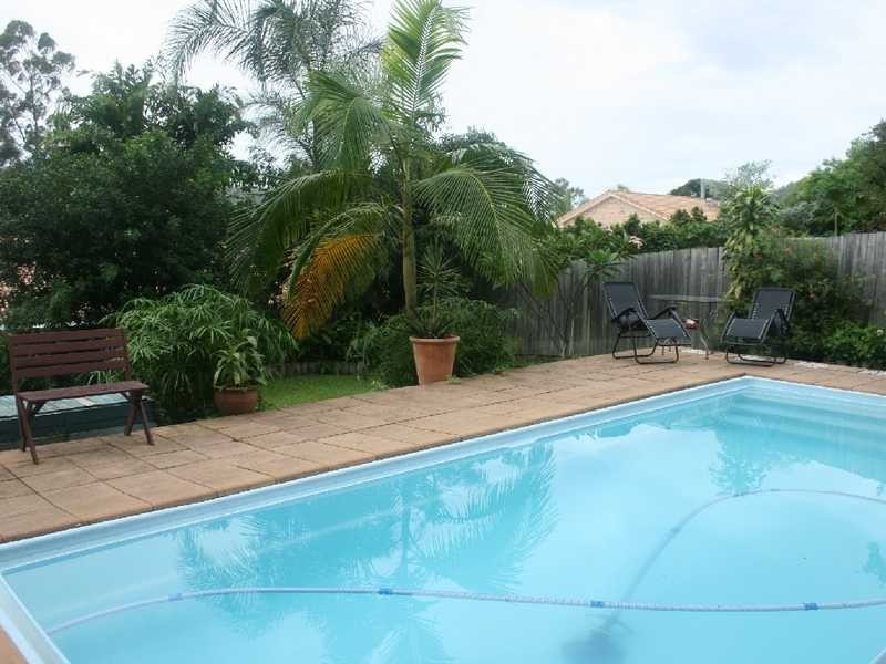 18 Glenbrae Street, The Gap QLD 4061