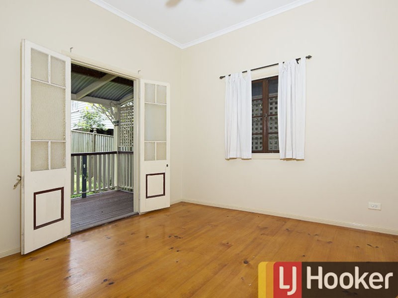 70 Jubilee Terrace, Bardon QLD 4065