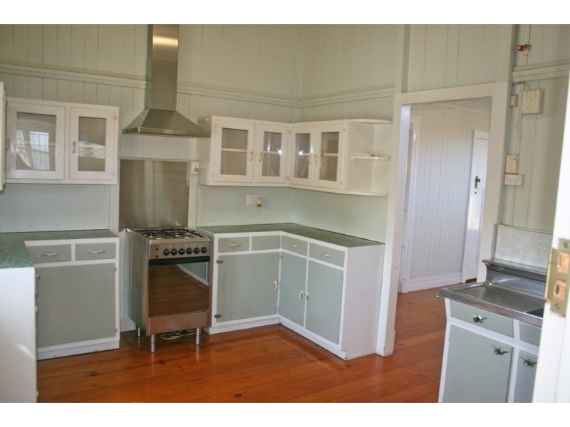 3 Victoria Street, Ashgrove QLD 4060