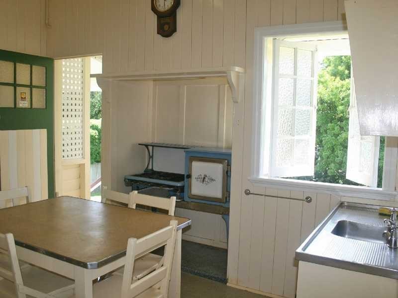 30 Cavell Terrace, Ashgrove QLD 4060