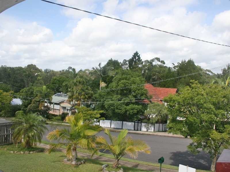 30 Cavell Terrace, Ashgrove QLD 4060