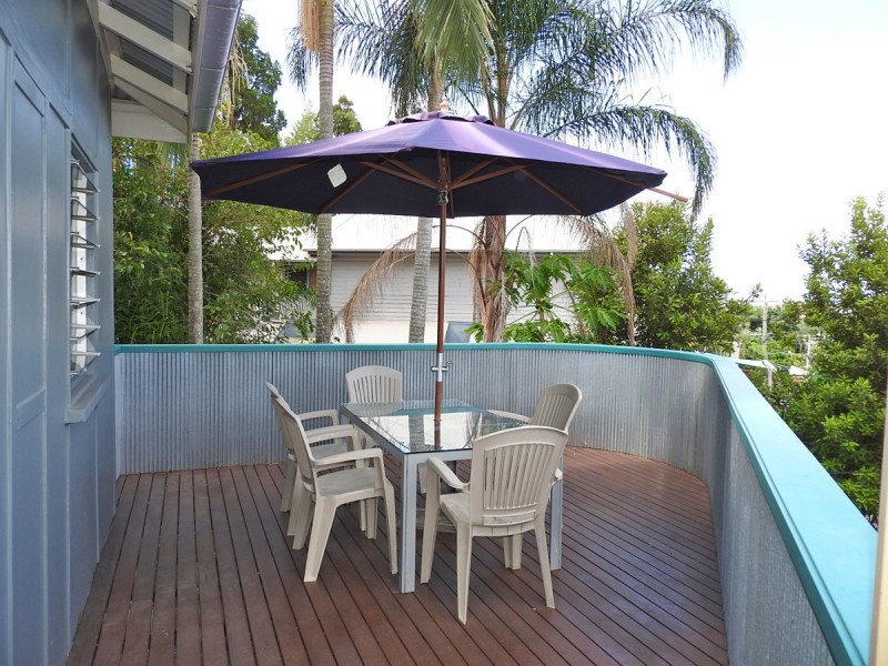 4 Zigzag Street, Red Hill QLD 4059
