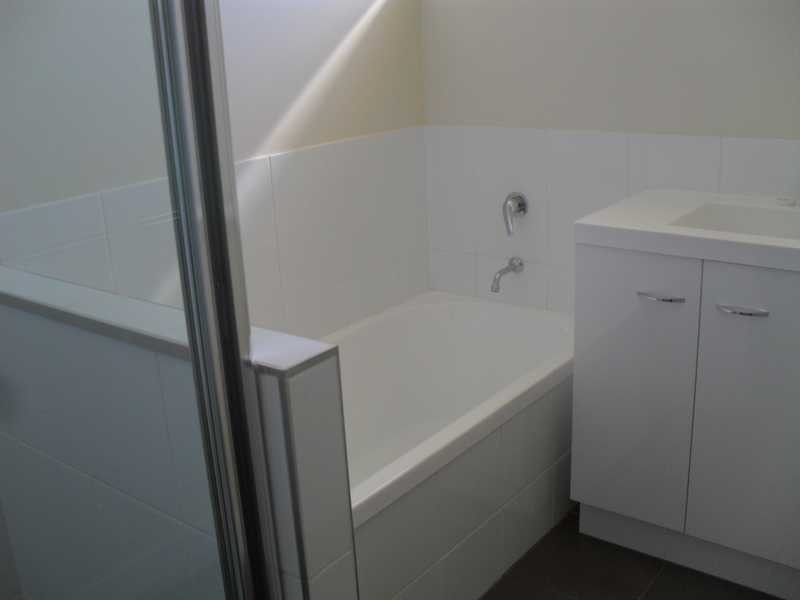 15 Progress Street, Camp Mountain QLD 4520