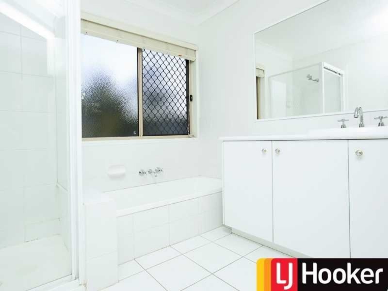 34 Livistona Place, The Gap QLD 4061
