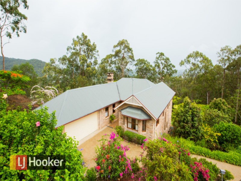 14 Greenmont Close, Ashgrove QLD 4060