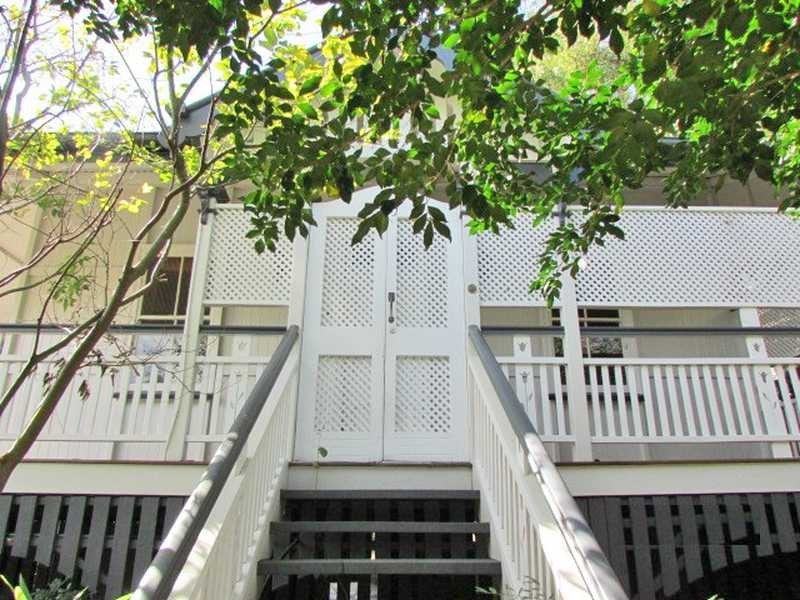 15 Craig Street, Red Hill QLD 4059