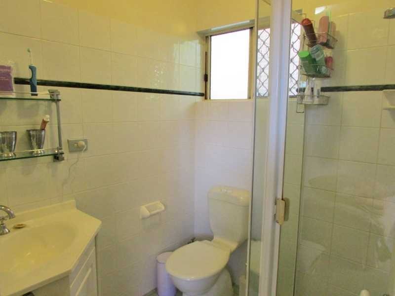 2/2 Woodland Street, Ashgrove QLD 4060