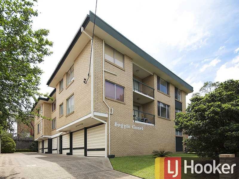 2/5 Gramere Ave, Ashgrove QLD 4060