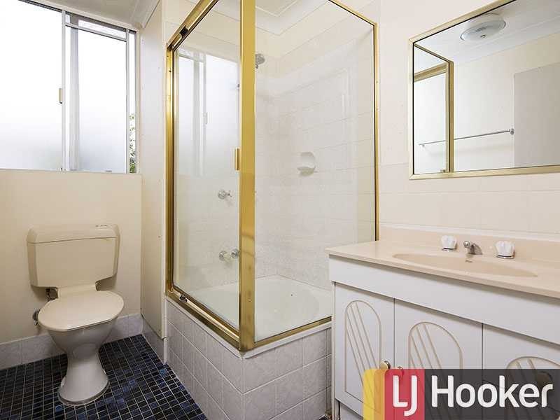 2/5 Gramere Ave, Ashgrove QLD 4060