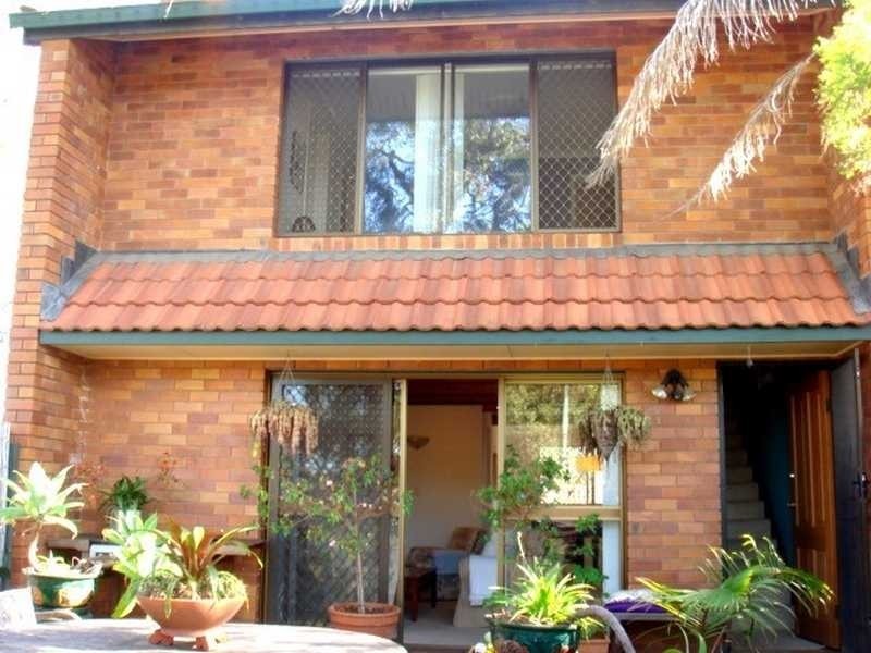 9/21 Jane Street, Arana Hills QLD 4054