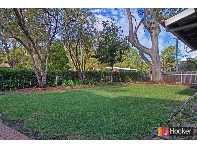 65 Royal Parade, Ashgrove QLD 4060