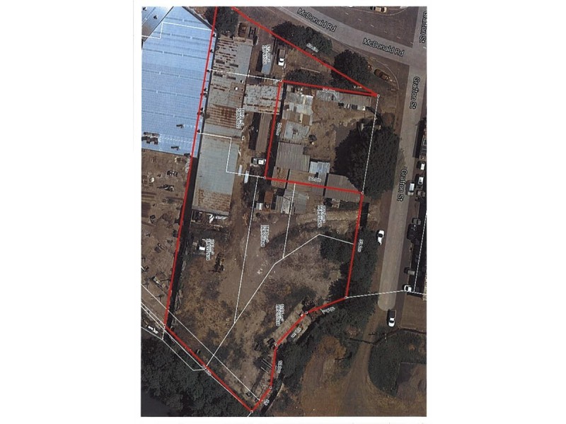Cnr 109 Gr 37 McDonald Road, Windsor QLD 4030