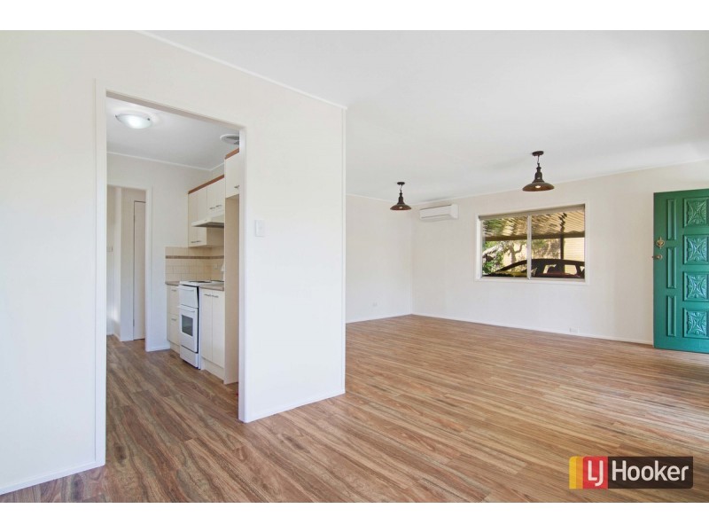 17 Harward Street, The Gap QLD 4061