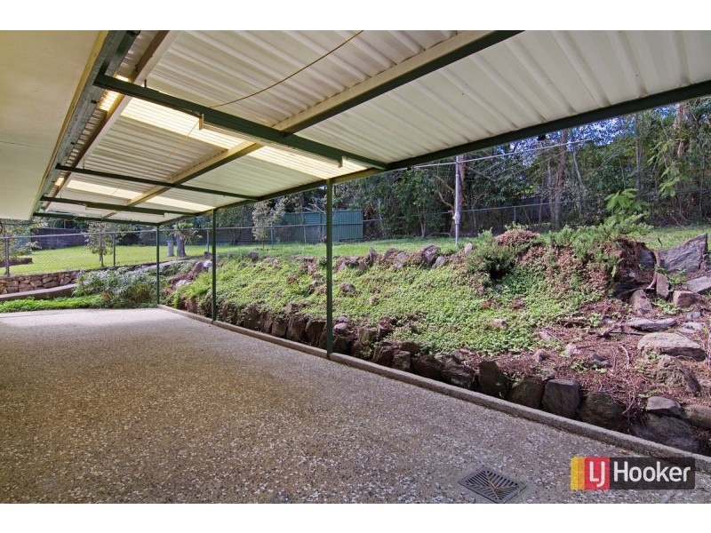 17 Harward Street, The Gap QLD 4061