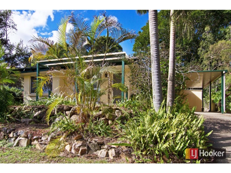 17 Harward Street, The Gap QLD 4061