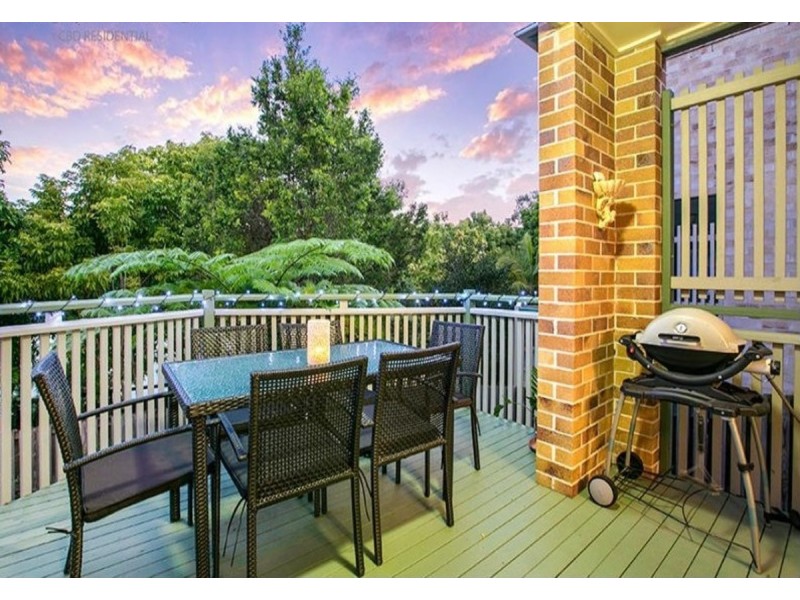 32/360 Simpsons Road, Bardon QLD 4065