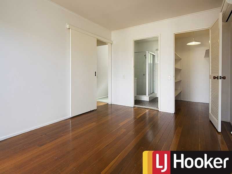 7 Glen Road, The Gap QLD 4061