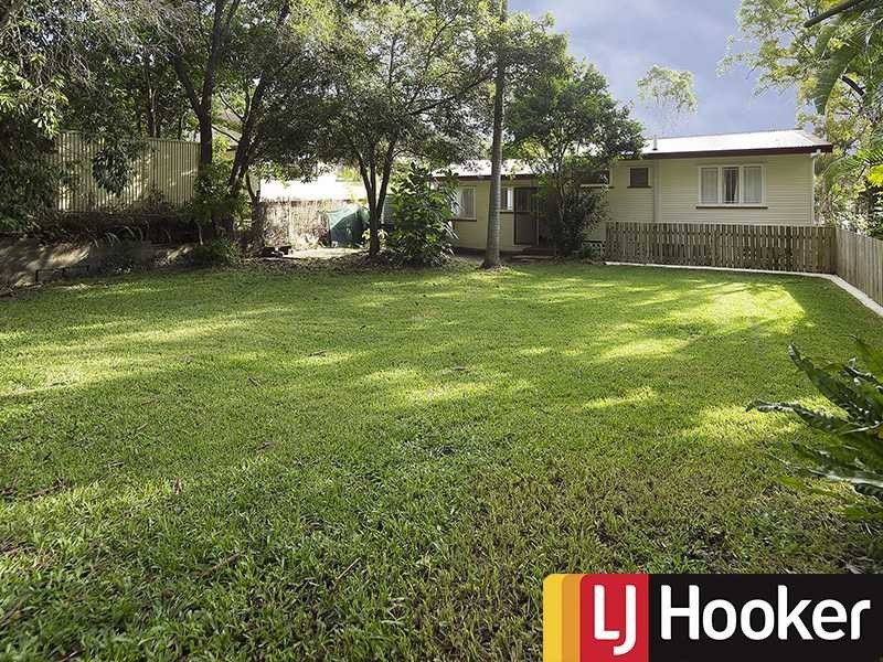 26 Woodside Street, The Gap QLD 4061