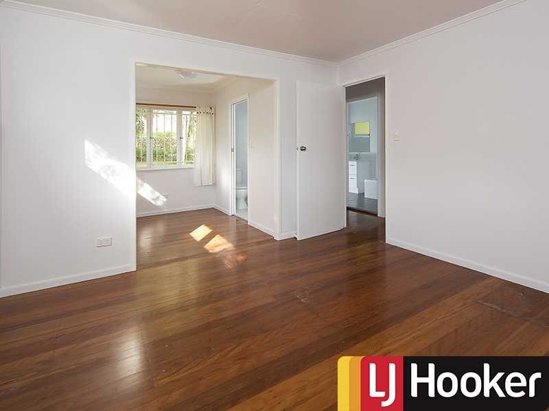 26 Woodside Street, The Gap QLD 4061
