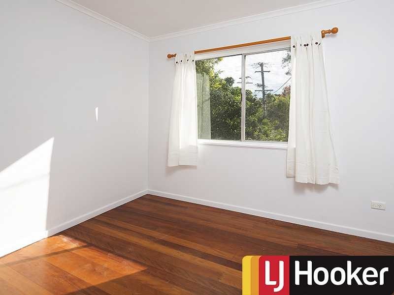 26 Woodside Street, The Gap QLD 4061