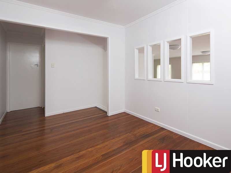 26 Woodside Street, The Gap QLD 4061