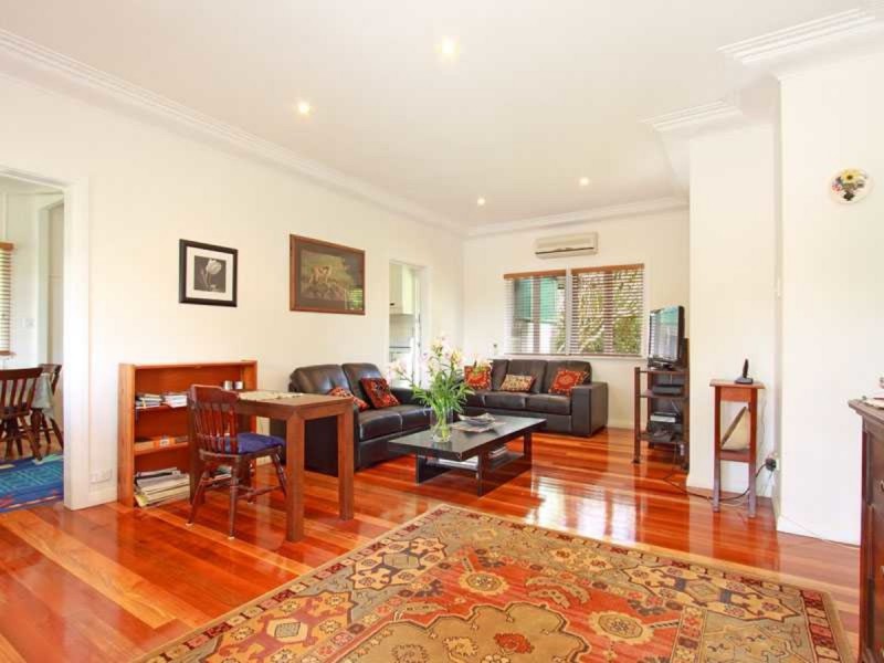 21 Lynwood Crescent, Ashgrove QLD 4060