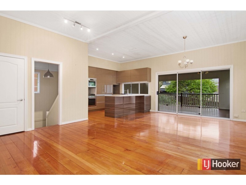 26 Devoy Street, Ashgrove QLD 4060
