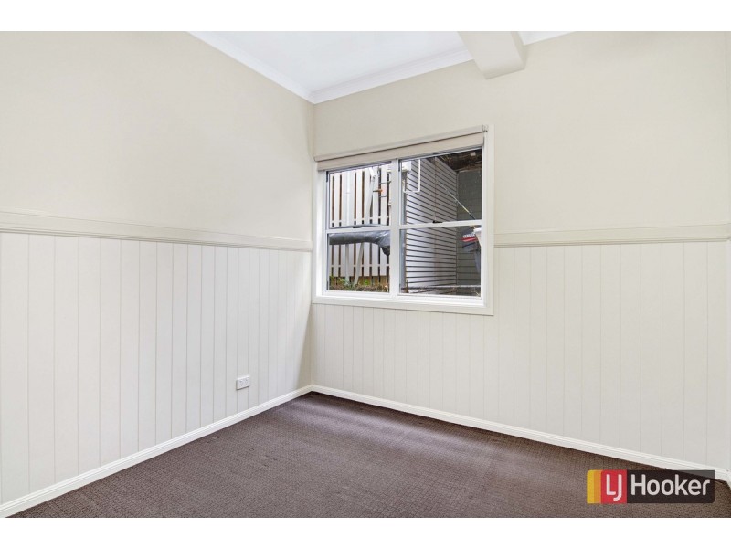 26 Devoy Street, Ashgrove QLD 4060